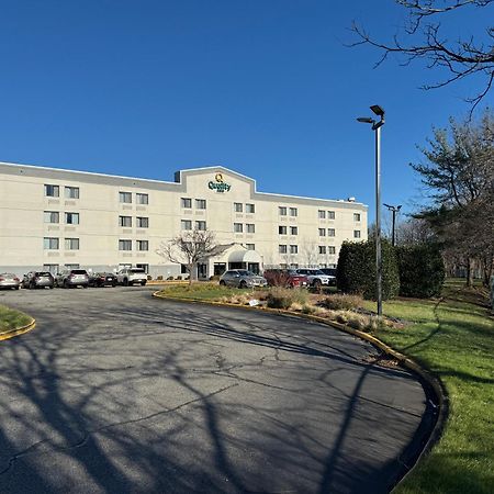 Quality Inn Spring Valley - Nanuet מראה חיצוני תמונה