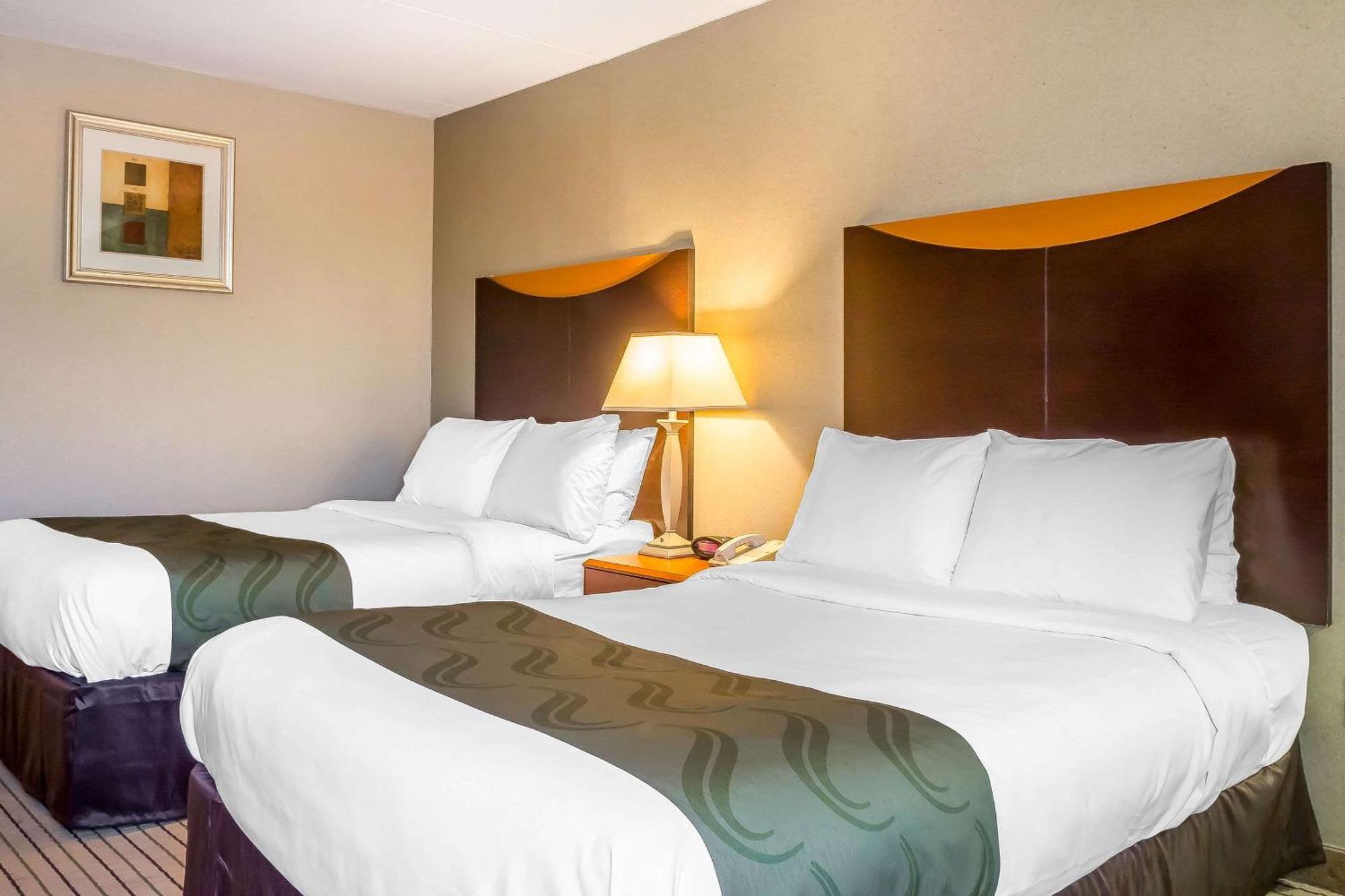 Quality Inn Spring Valley - Nanuet מראה חיצוני תמונה